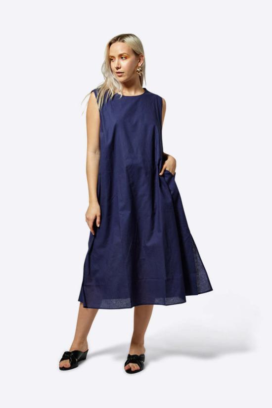  인텐셔널리 블랭크 숏 원피스 "의도적으로." Pal 리넨 맥시 드레스 미드나잇/블랙