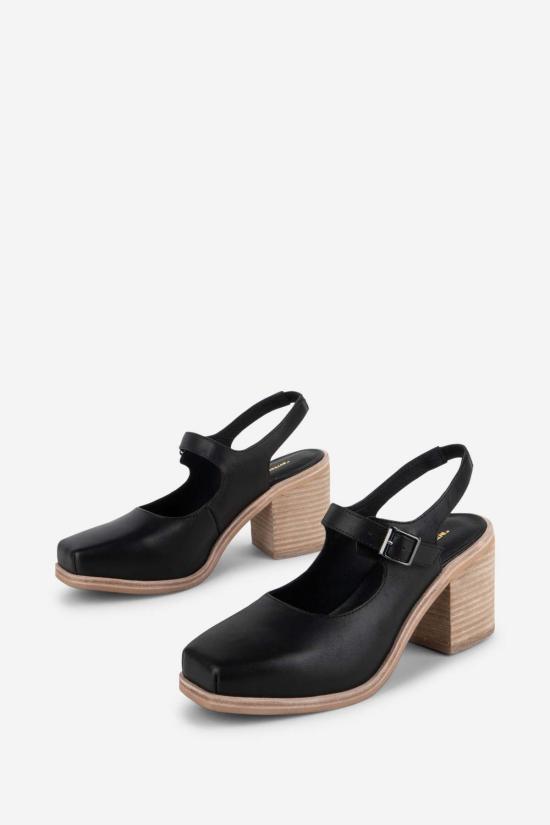  인텐셔널리 블랭크 샌들 "의도적으로." 오피스 클로그 내추럴 솔 코냑 - INTENTIONALLY BLANK