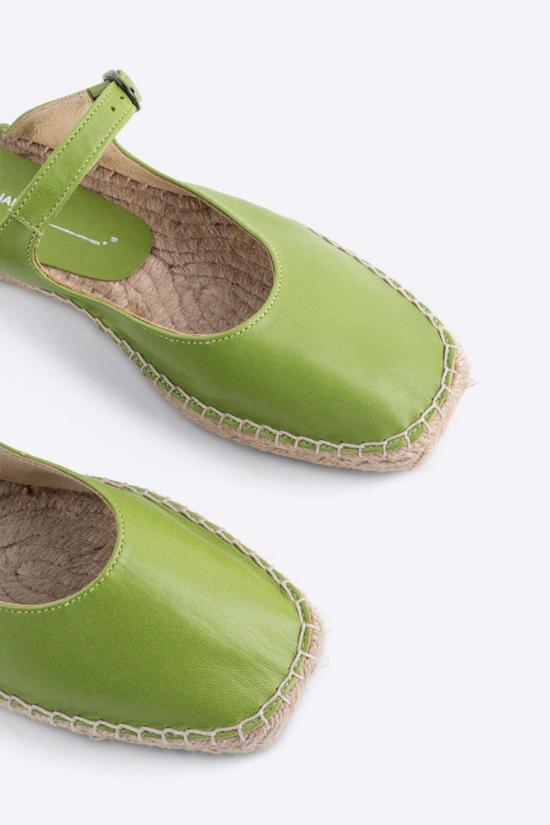  인텐셔널리 블랭크 뮬/슬리퍼 "의도적으로." 슬립온 에스파드릴 보고서 - INTENTIONALLY BLANK