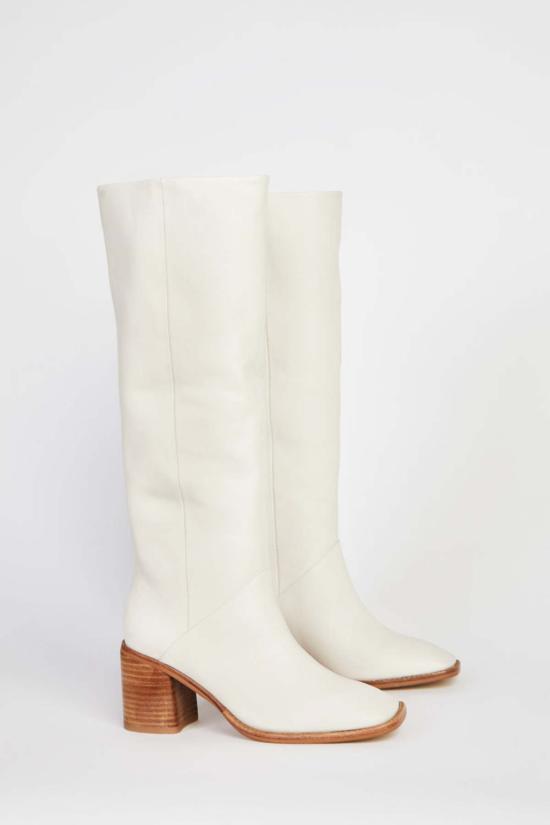  인텐셔널리 블랭크 부츠 "의도적으로." 쿠코우 톨힐 - INTENTIONALLY BLANK