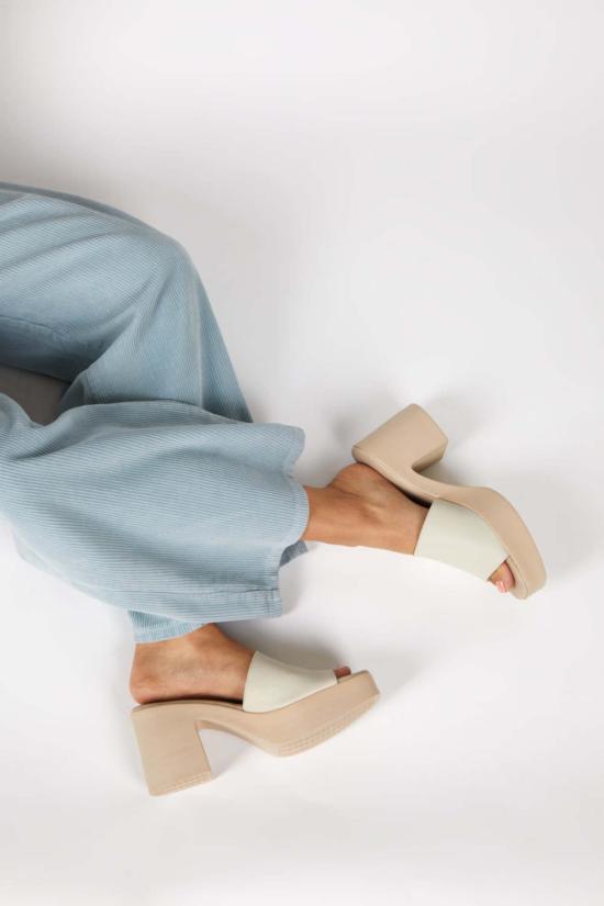  인텐셔널리 블랭크 뮬/슬리퍼 "의도적으로." 메리 플랫폼 힐 크림 솔 클라우드