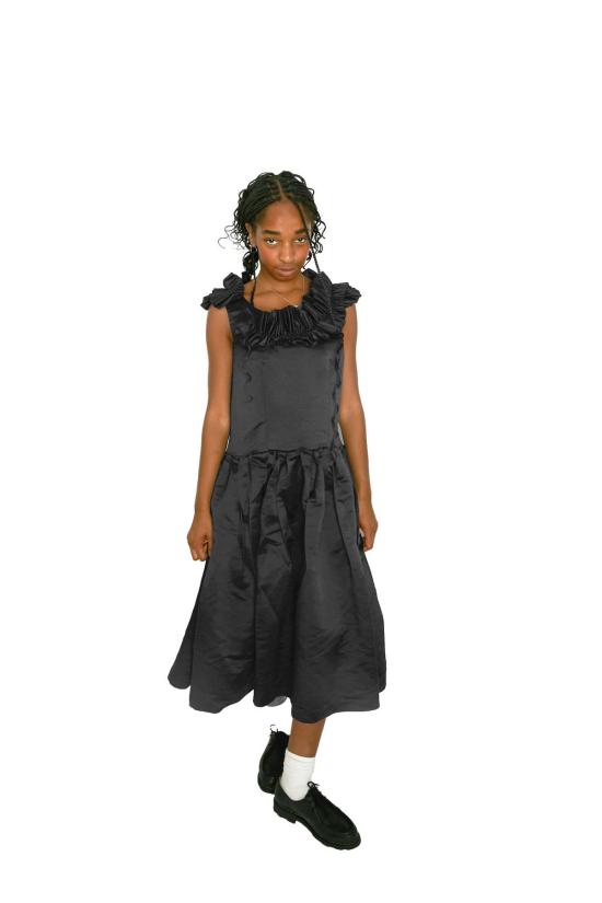  꼼데가르송 미디 원피스 Comme Des Garçons 폴리 새틴 두꺼운 가먼트 처리 점퍼 드레스 블랙