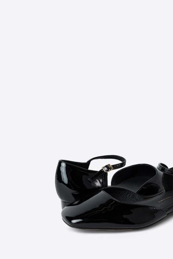  인텐셔널리 블랭크 플랫 슈즈 "의도적으로." 엘리자베스 블랙 솔 메리 제인 - INTENTIONALLY BLANK