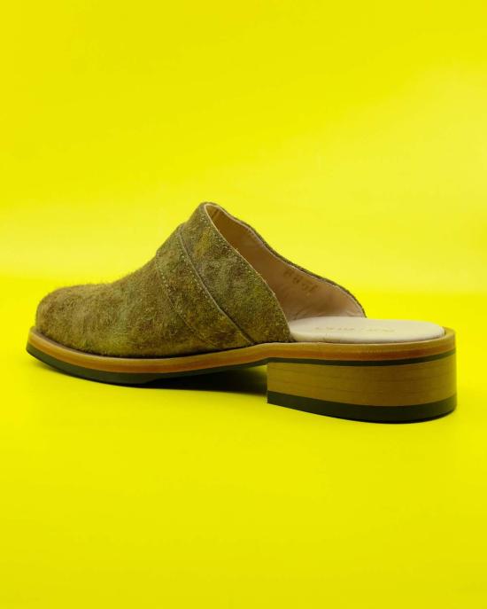  아워레가시 뮬/슬리퍼 우리의 유산 거친 스웨이드 카미온 뮬 페탈 댄스 - OUR LEGACY