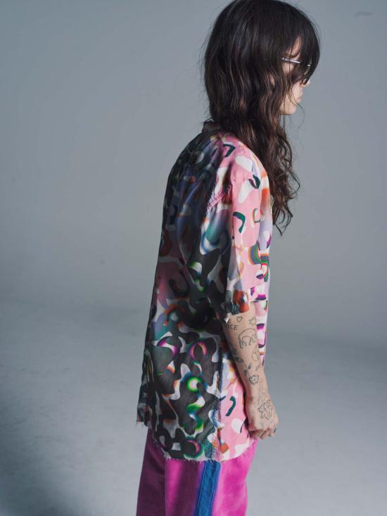  로스트 데이즈 반팔 셔츠 레이디얼 새틴 캠프 - LOST DAZE