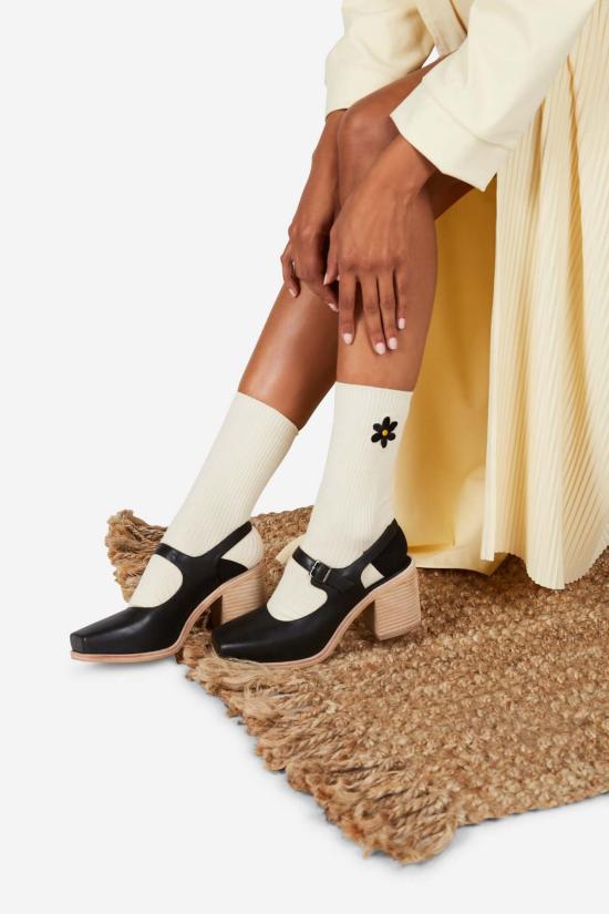  인텐셔널리 블랭크 샌들 "의도적으로." 오피스 클로그 내추럴 솔 코냑 - INTENTIONALLY BLANK