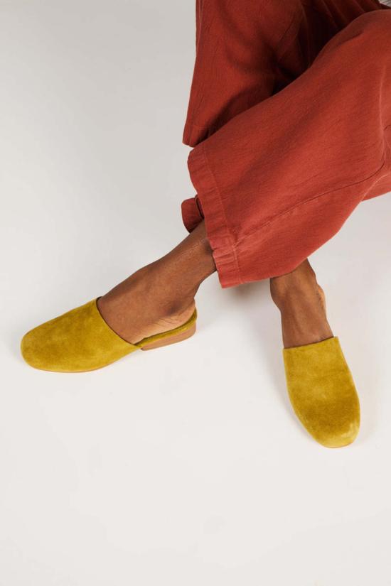  인텐셔널리 블랭크 뮬/슬리퍼 "의도적으로." 터치 슬립온 커민/블랙 - INTENTIONALLY BLANK