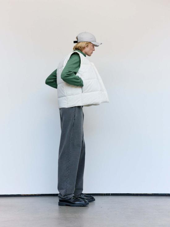  카미엘 포트젠스 베스트 Camiel Fortgens 나일론 이불 조끼 오프 화이트 - CAMIEL FORTGENS