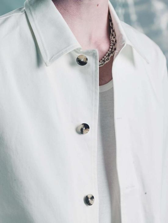  세컨드 레이어 자켓 2차/레이어 코튼 트윌 불독 셔츠 재킷 화이트 - SECOND/LAYER