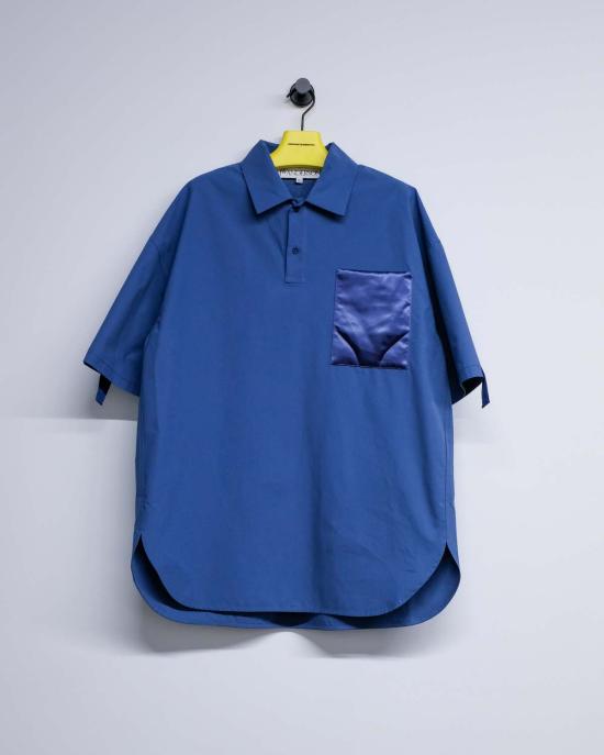  JW앤더슨 후드 티셔츠 JW 앤더슨 팝린 반팔 퀼팅 포켓 폴로 상의 라이트 인디고 - JW ANDERSON