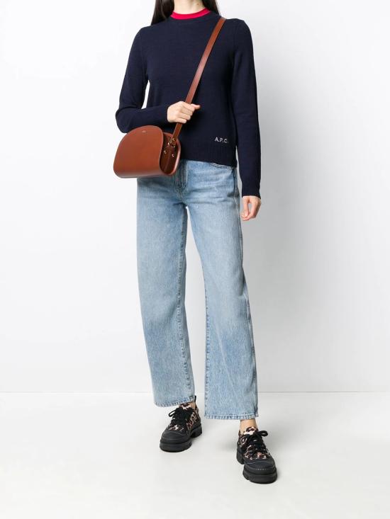  아페쎄 스무스 레더 하프문백 스몰 PXAWVF61048CAD CAD NOISETTE DOM - A.P.C.