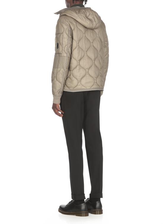  씨피 컴퍼니 숏패딩 17CMOW009A110158A327 VINTAGE KHAKI DOM - C.P. COMPANY