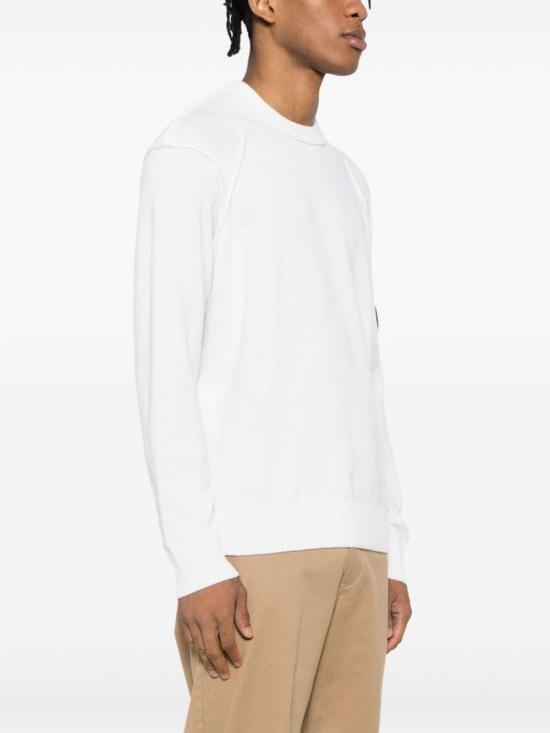  씨피 컴퍼니 램스울 GRS 크루넥 니트  17CMKN047A110149A103 GAUZE WHITE DOM - C.P. COMPANY