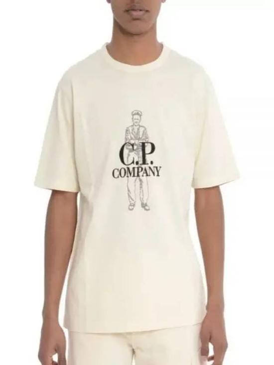  씨피 컴퍼니 반팔 티셔츠 16CMTS302A 006057O 402 PISTACHIO SHELL DOM