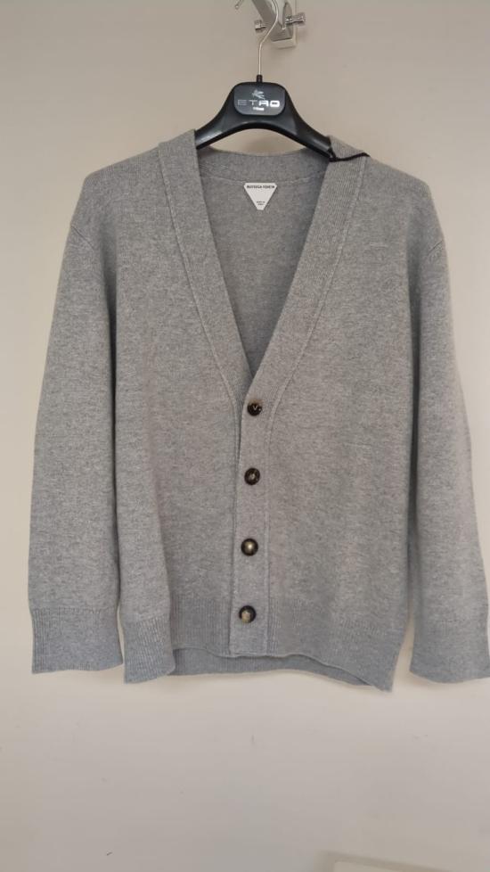 24FW 보테가베네타 캐시미어 가디건 774699 V2MM0 8531