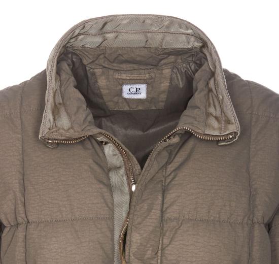  씨피 컴퍼니 숏패딩 17CMOW204A005991G359 WALNUT DOM - C.P. COMPANY