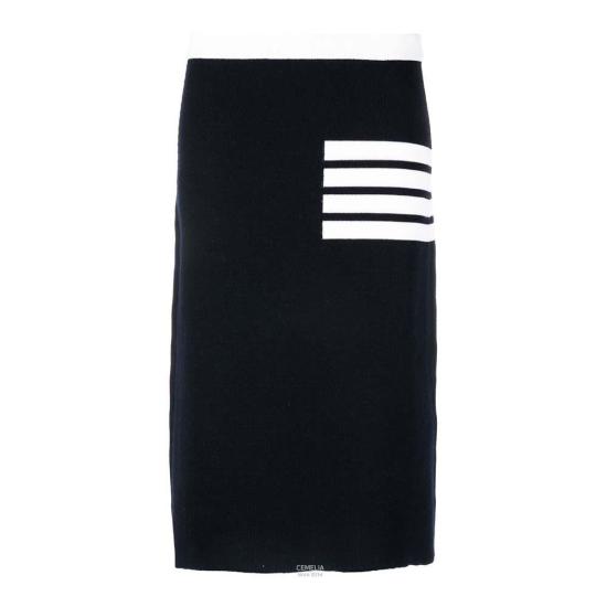  톰브라운 미디 스커트 FKK092CY1002415 NAVY DOM