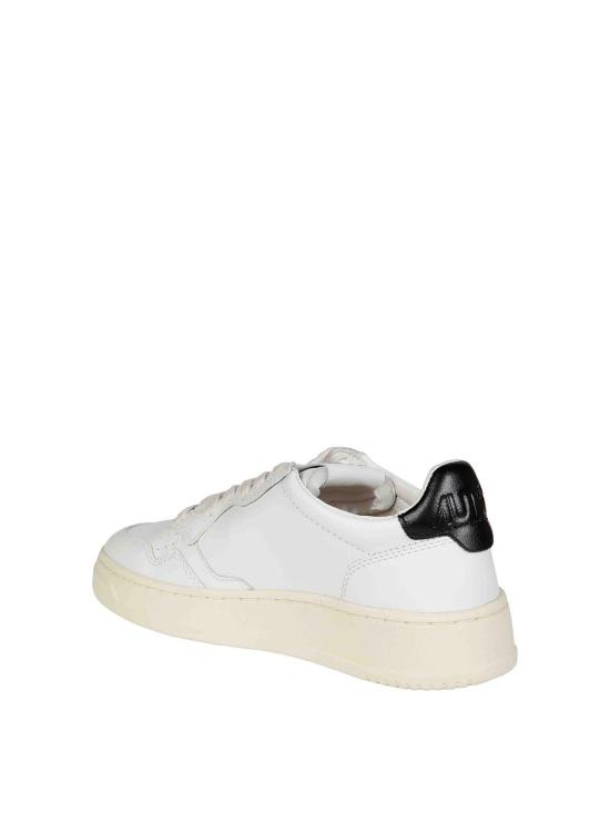 26SS 오트리 메달리스트 로우 AULWLL22 WHITE - AUTRY