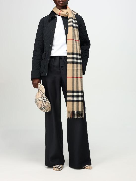 25FW 버버리 체크 포켓 티셔츠 8103971 White - BURBERRY