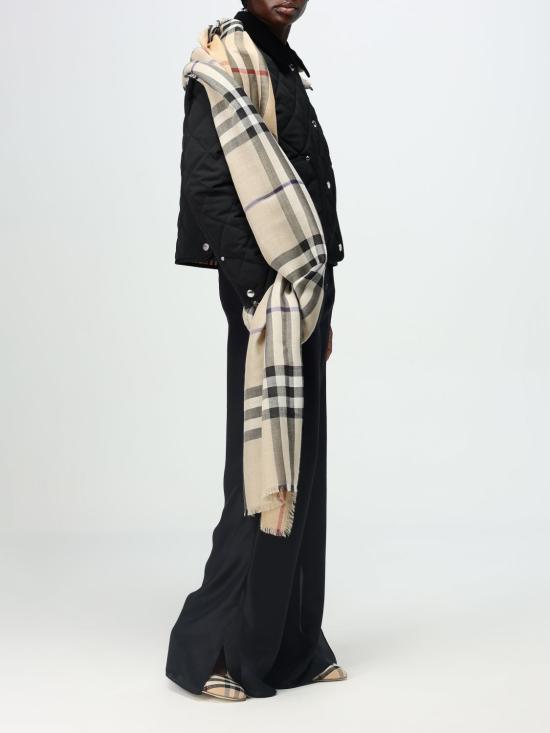 25FW 버버리 체크 스카프 8097026 Sand - BURBERRY