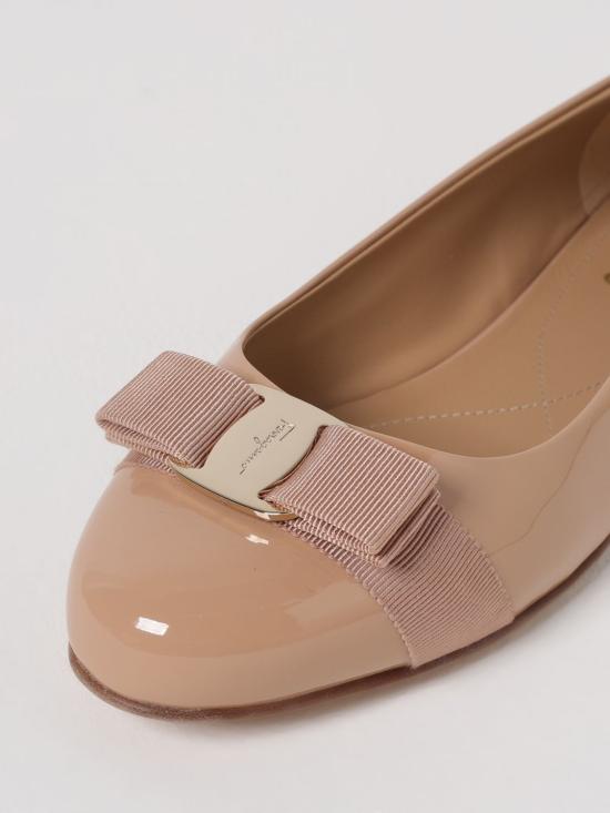 25SS 살바토레 페라가모 플랫 슈즈 01A181 753657 787 Blush Pink - SALVATORE FERRAGAMO