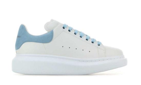 25SS 알렉산더 맥퀸 오버사이즈드 스니커즈  553770 WIEF19412 White powder blue - ALEXANDER MCQUEEN