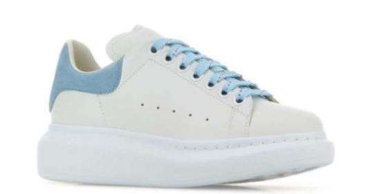 25SS 알렉산더 맥퀸 오버사이즈드 스니커즈  553770 WIEF19412 White powder blue - ALEXANDER MCQUEEN