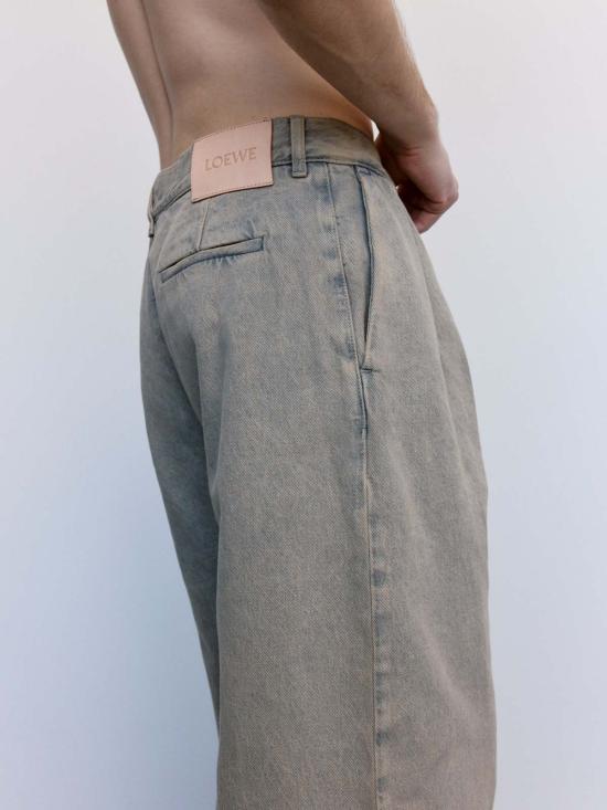  로에베 스트레이트 팬츠 데님 플리츠 팬츠 샌드 - LOEWE