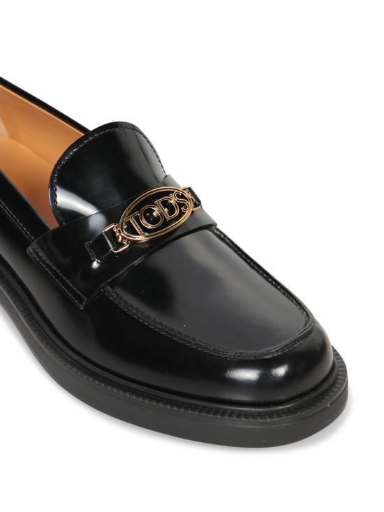 25FW 토즈 메탈 로고 페니 로퍼 XXW20L0 IM70SHA B999 Black - TODS