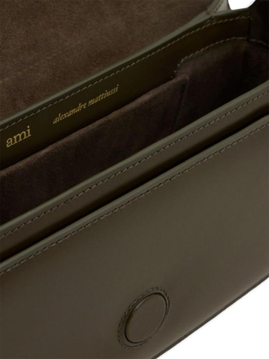  아미 숄더백 E25ULL018AL0104 olive green - AMI
