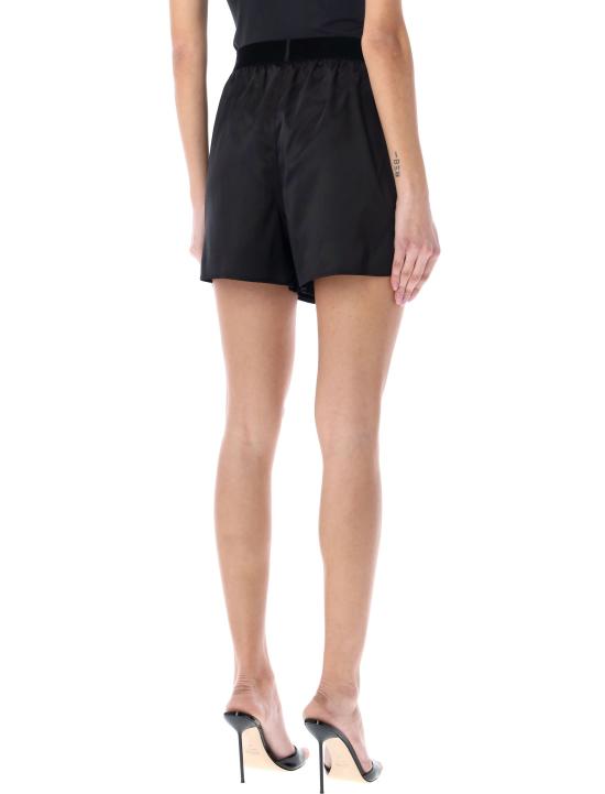 25FW 톰포드 숏팬츠 SH0021FAX881 LB999 Nero - TOMFORD