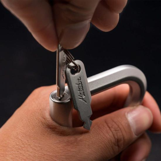  마타도어 키링 마타도르 베타락 매트블랙 - MATADOR