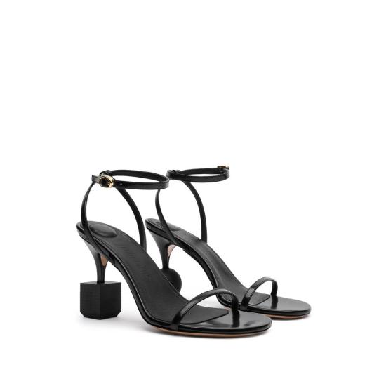 25SS 자크뮈스 힐/펌프스 243FO149 4036 990 BLACK - JACQUEMUS