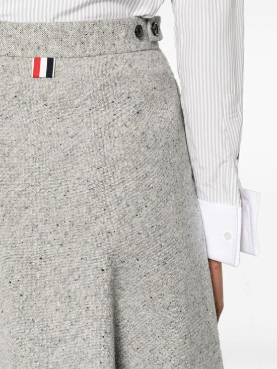  톰브라운 미디 스커트 FGC832AF0646 - THOM BROWNE