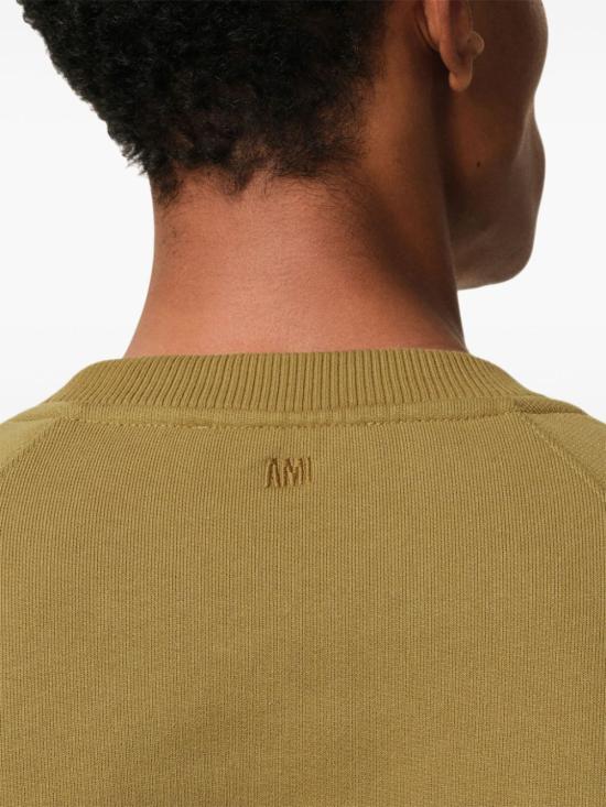  아미 긴팔 티셔츠 E25USW074747 olive green - AMI