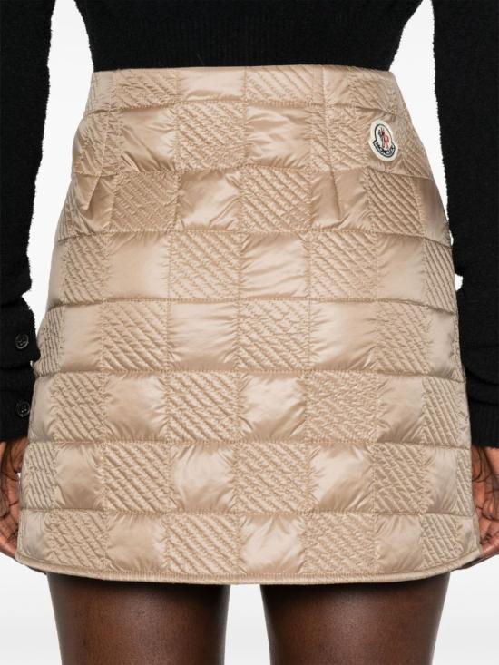  몽클레어 숏팬츠 J20932D00001788LM sand brown - MONCLER