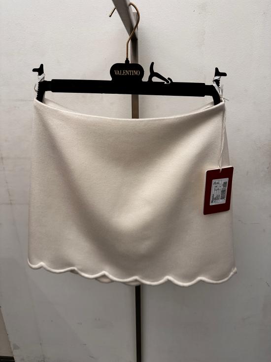 24FW 발렌티노 가라바니 스커트 BRABJ5 6JA A03