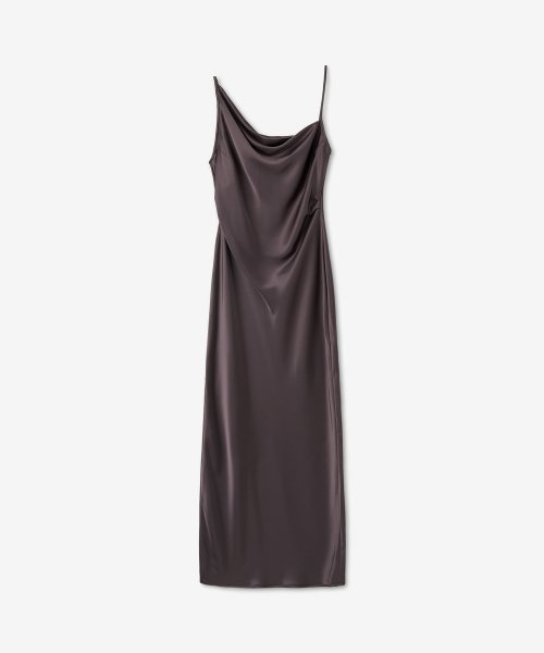  나누슈카 롱 원피스 NW23RSDR01779 DOM