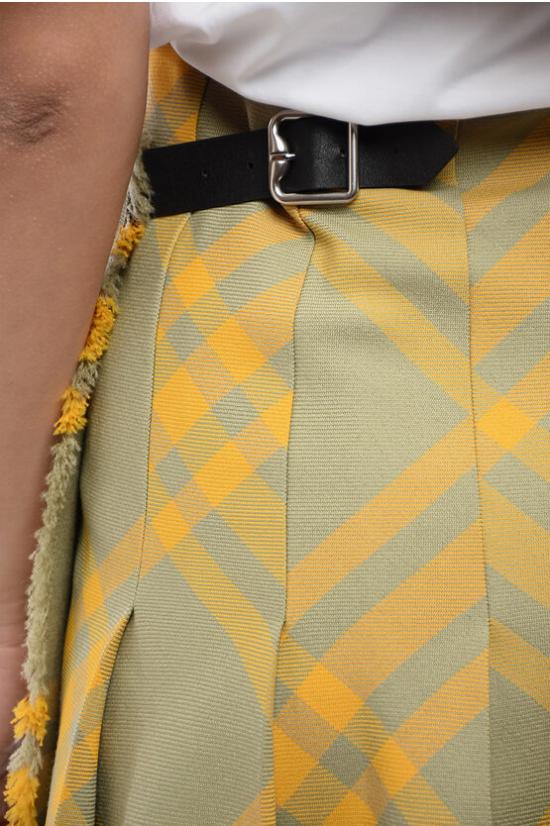  버버리 숏 스커트 8077203 B7363 149140 Yellow - BURBERRY