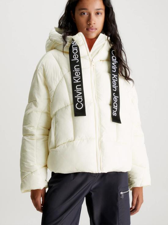  캘빈클라인 숏패딩 J20J221901 YBI WHITE - CALVIN KLEIN