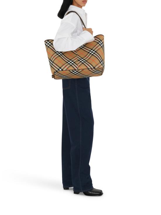 25SS 버버리 토트백 8093976B9368 SAND Nude Neutrals - BURBERRY