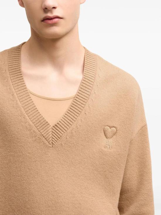  아미 스웨터 H24UKS244KN0028 beige - AMI