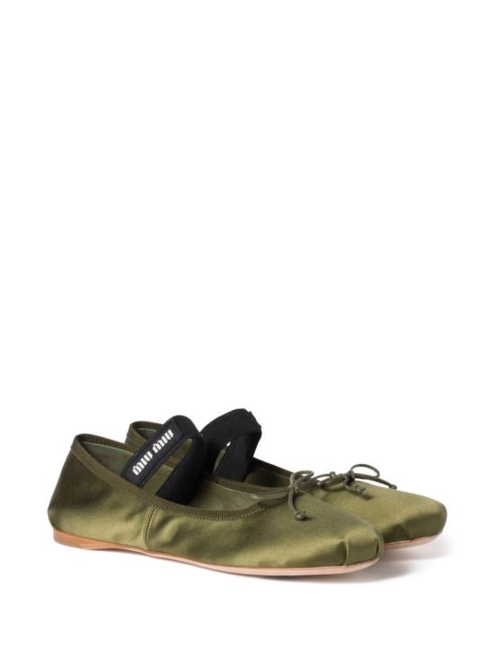  미우미우 플랫 슈즈 5F794DFDX05QU6 olive green - MIU MIU