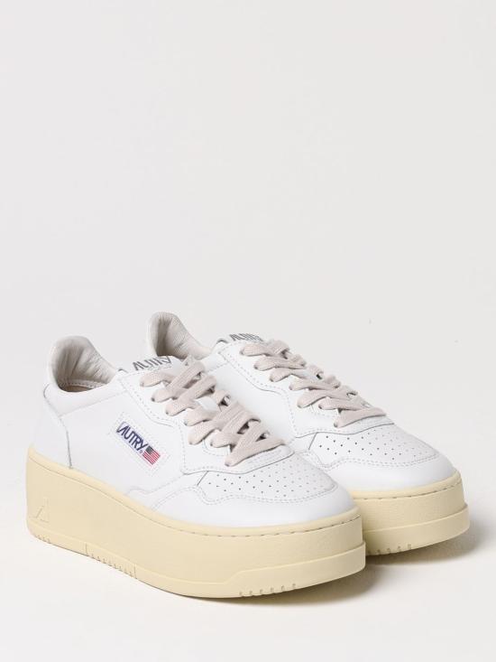 25FW 오트리 메달리스트 플랫폼 스니커즈 PTLWLL15 White - AUTRY