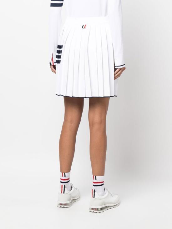  톰브라운 숏 스커트 FKK109A Y5501 NA DOM - THOM BROWNE