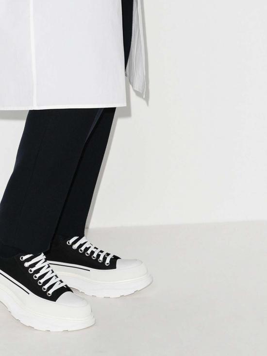 26SS 알렉산더 맥퀸 트레드 슬릭 레이스업 슈즈 705660W4AAQ1070 White - ALEXANDER MCQUEEN