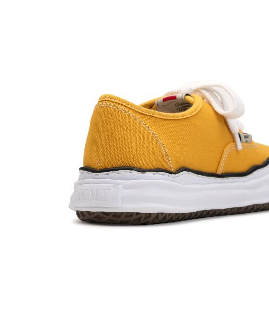 26SS 메종 미하라 야스히로 베이커 OG 솔 캔버스 로우 컷 A02FW704 RED DOM - MAISON MIHARA YASUHIRO