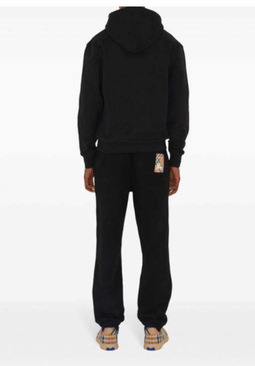 25SS 버버리 체크 라벨 코튼 조깅 팬츠 8102278 A1189 Black - BURBERRY