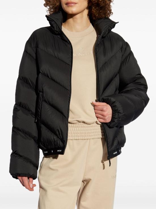  몽클레어 패딩 K10931A00027597YD - MONCLER