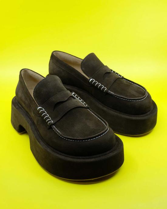  JW앤더슨 로퍼 JW 앤더슨 스웨이드 플랫폼 모카신 브라운